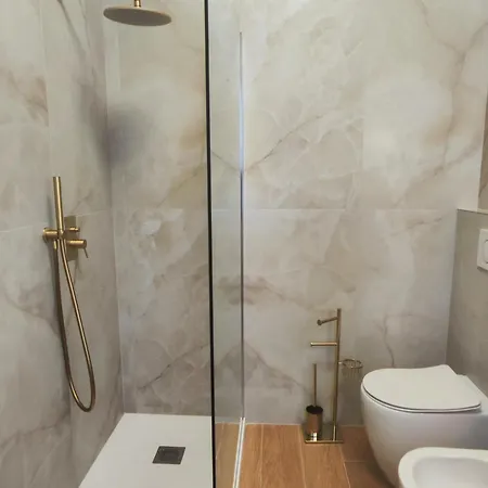 Artemis Bed and breakfast