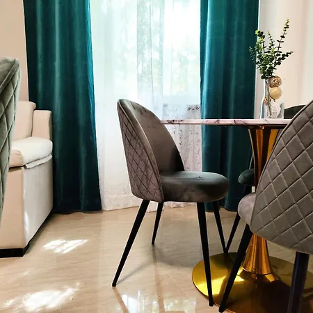 Artemis Bed and Breakfast Ραβένα