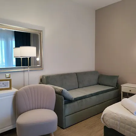 Bed and Breakfast Artemis Ραβένα