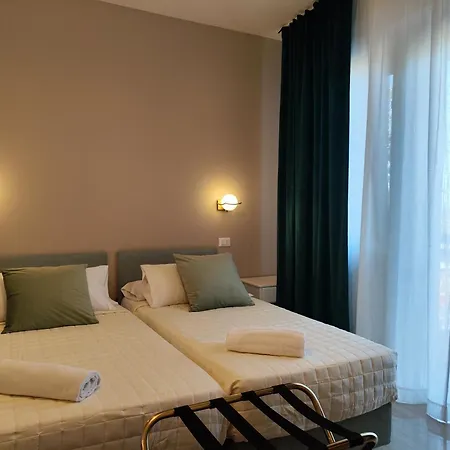 Artemis 3* Ραβένα